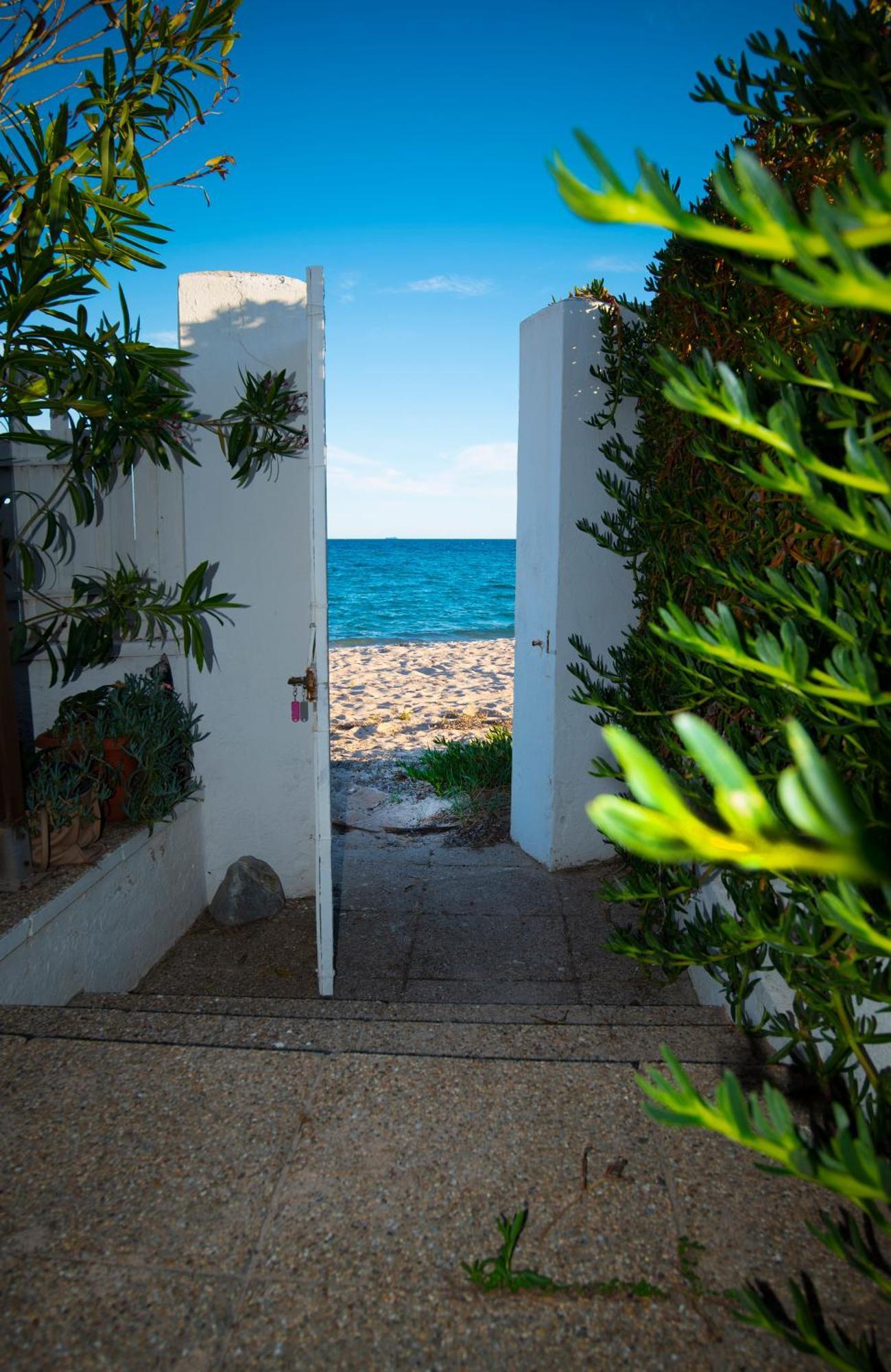 Villa By The Beach Sant'Andrea  Екстер'єр фото